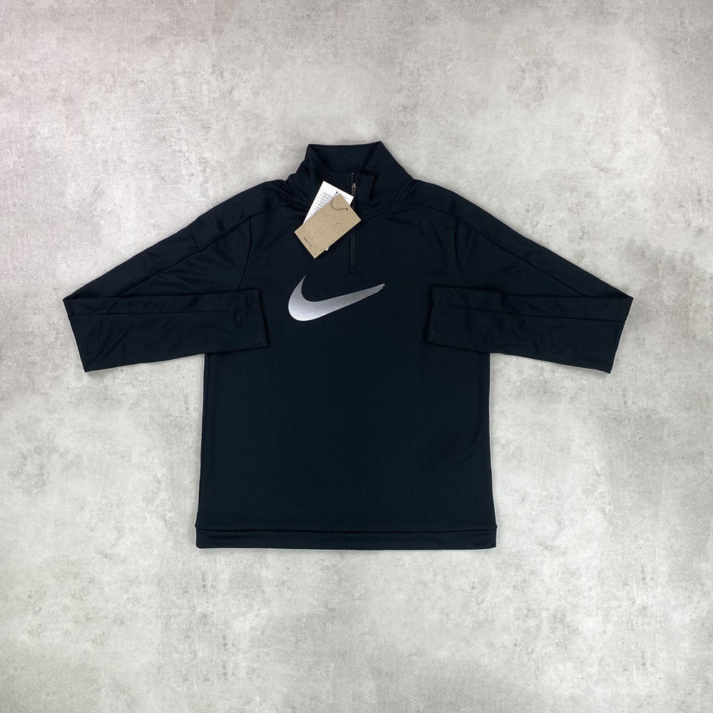 swoosh half zip active black/ white women's